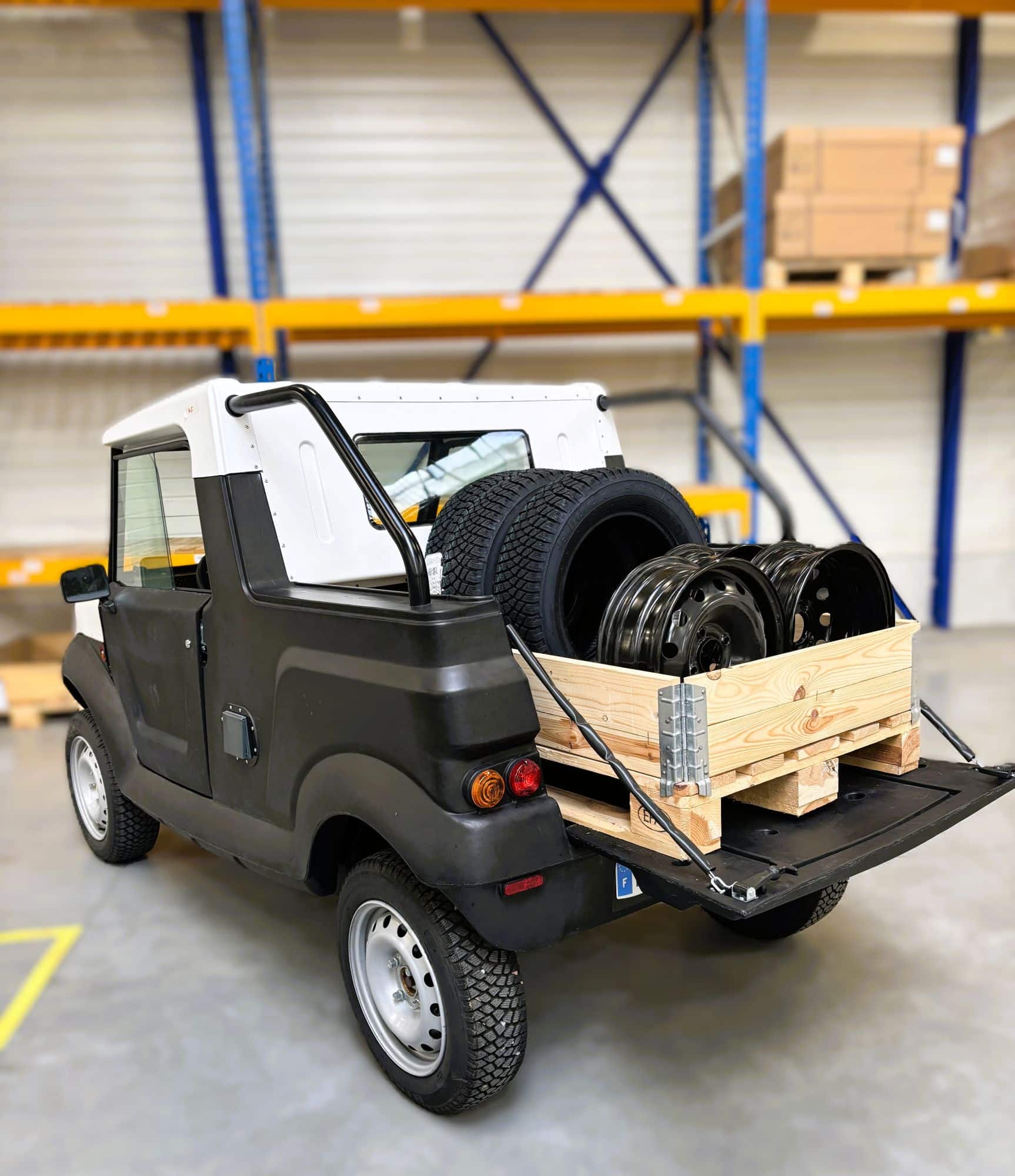 Le Galibot : utilitaire électrique conçu pour les zones logistiques et aéroportuaires